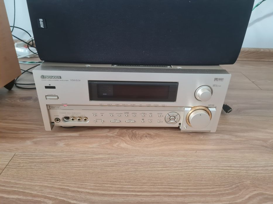 Wzmacniacz kina domowego Pioneer VSA-E06