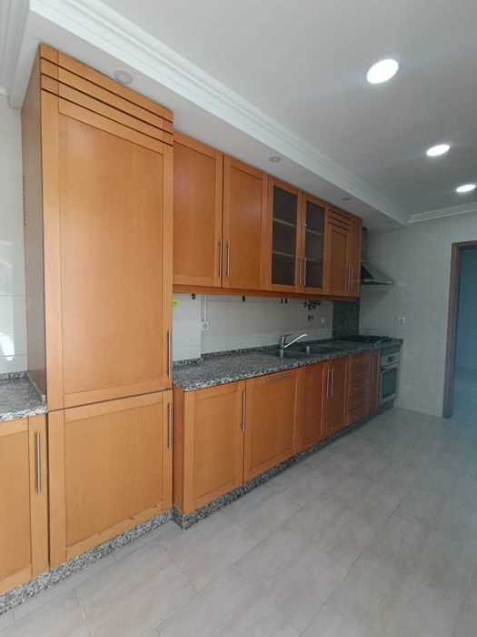 Apartamento T3 - com terraço - NOVO