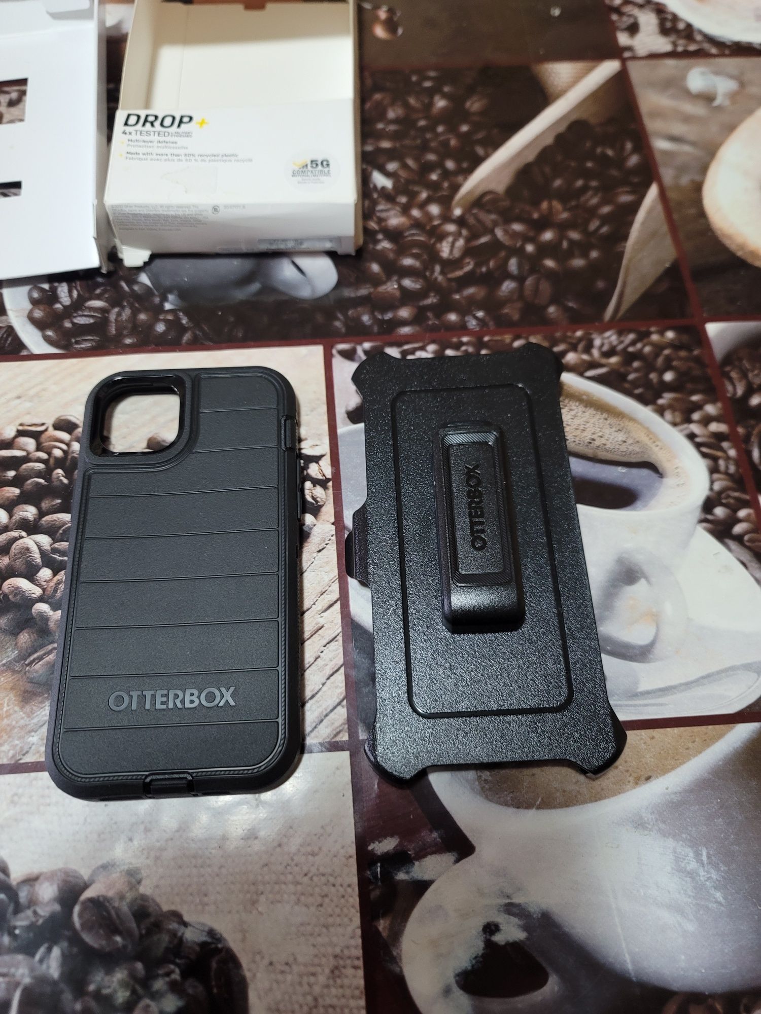 Чехол Otterbox Defender Pro для Apple iPhone 14 Pro