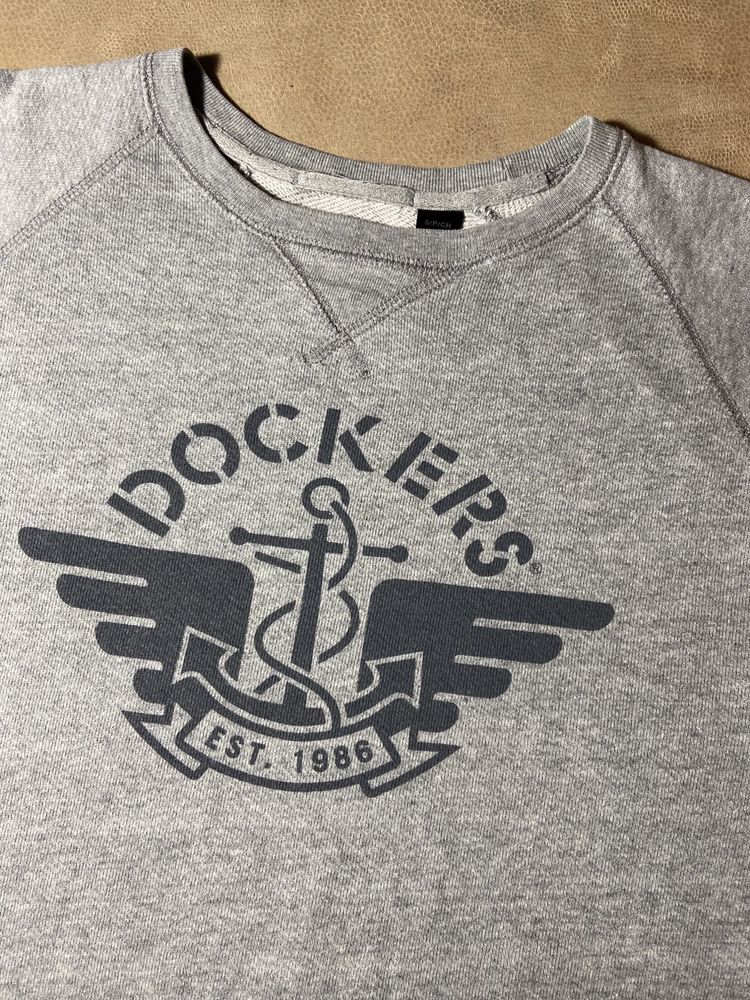 dockers sweatshirt