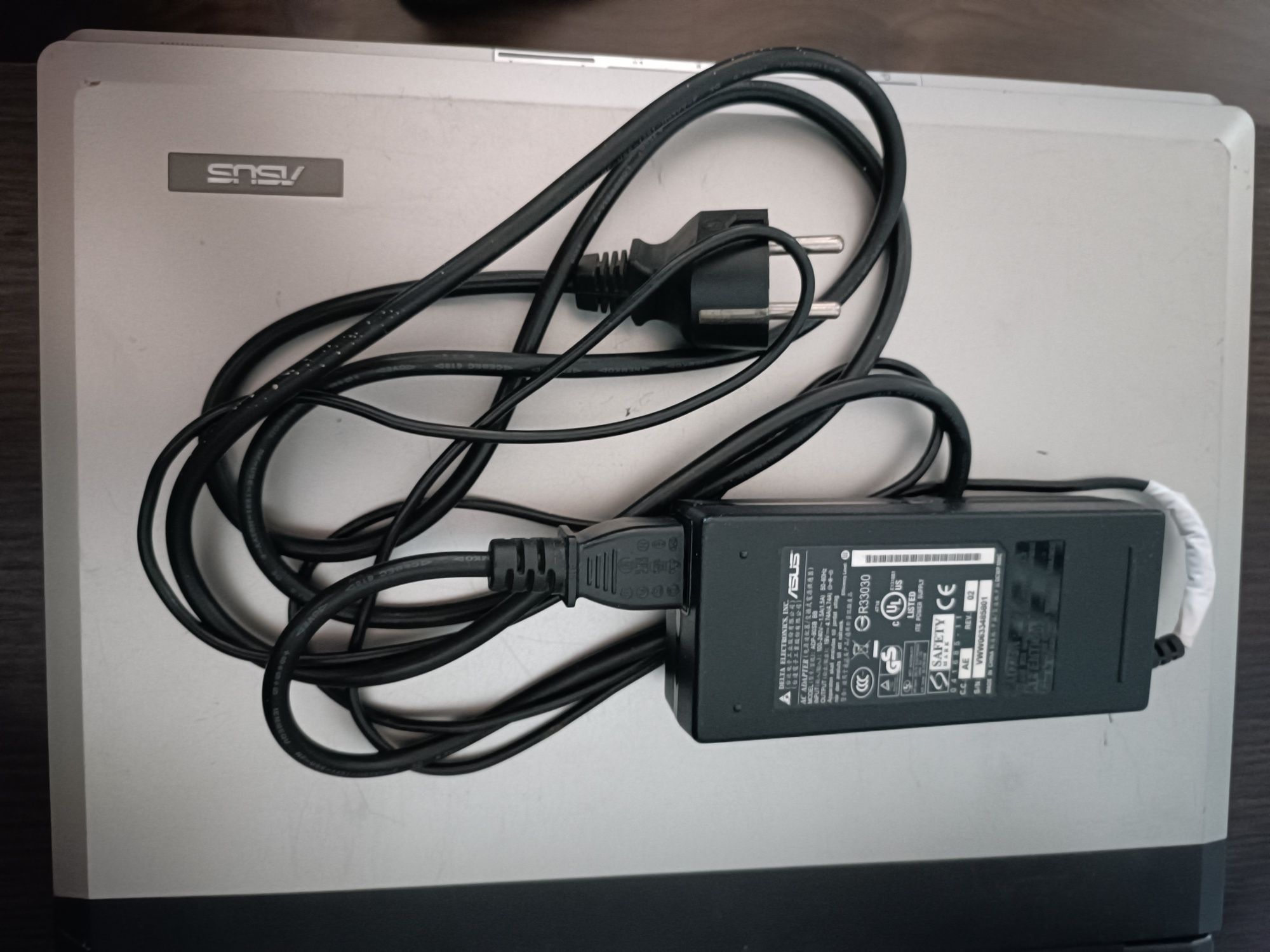 Ноутбук ASUS A6M.
