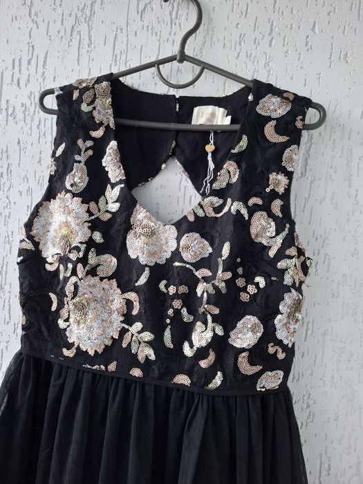 Вечірня сукня випускна сукня