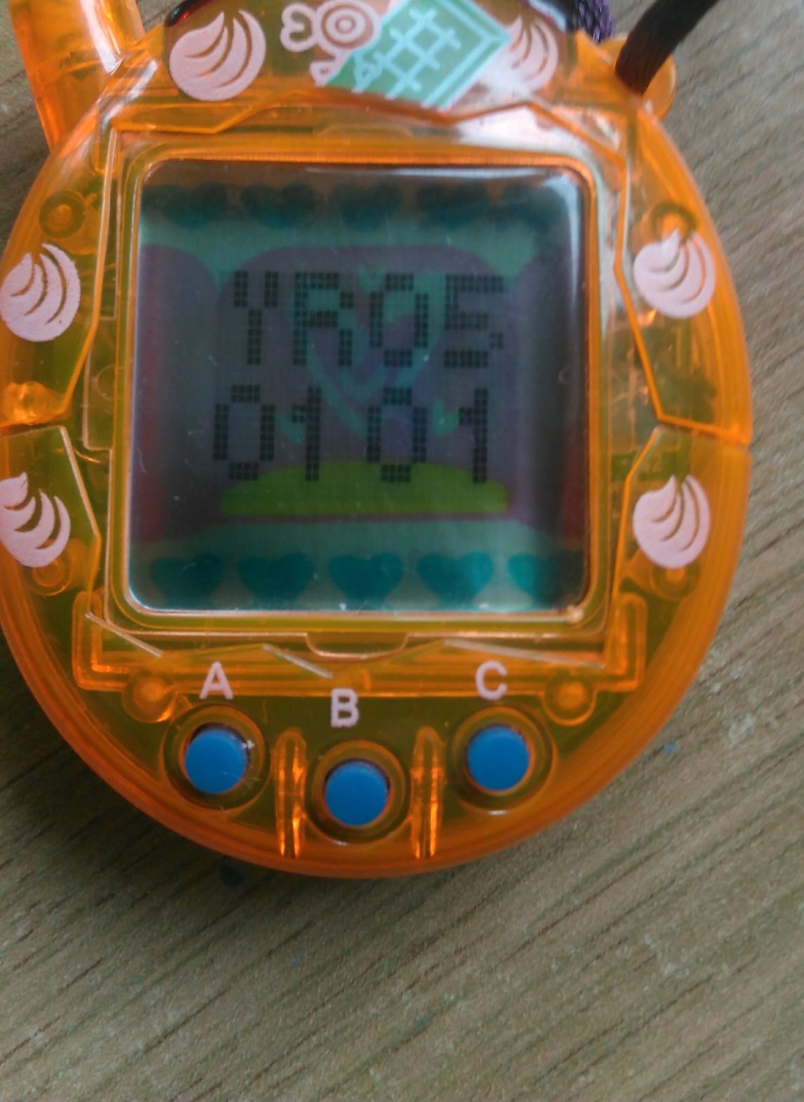 Tamagotchi gra dla dzieci i młodzieży.