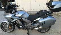 Honda CBF 1000 com malas