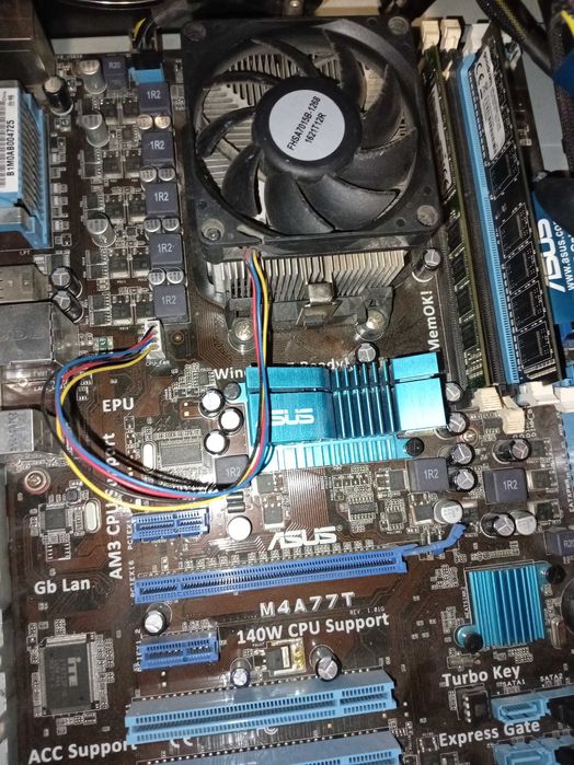 Комплект Phenom2 x6 1045t на Asus M4A77T 8gb оперативной памяти