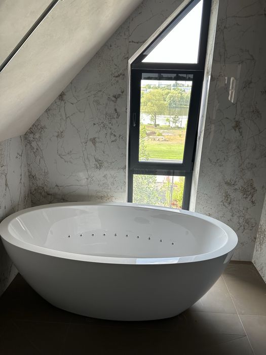 Послуги по укладанню плитки, плиточнік