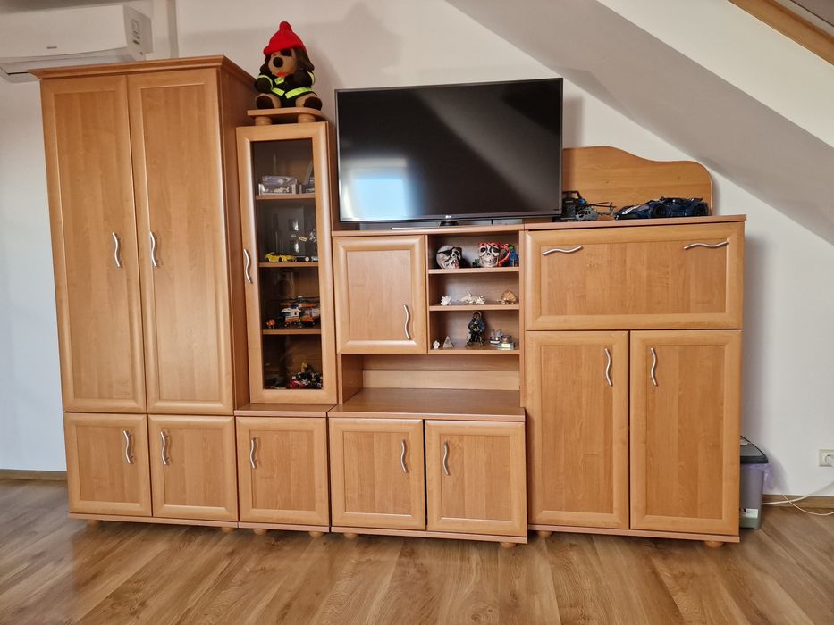Meblościanka używana