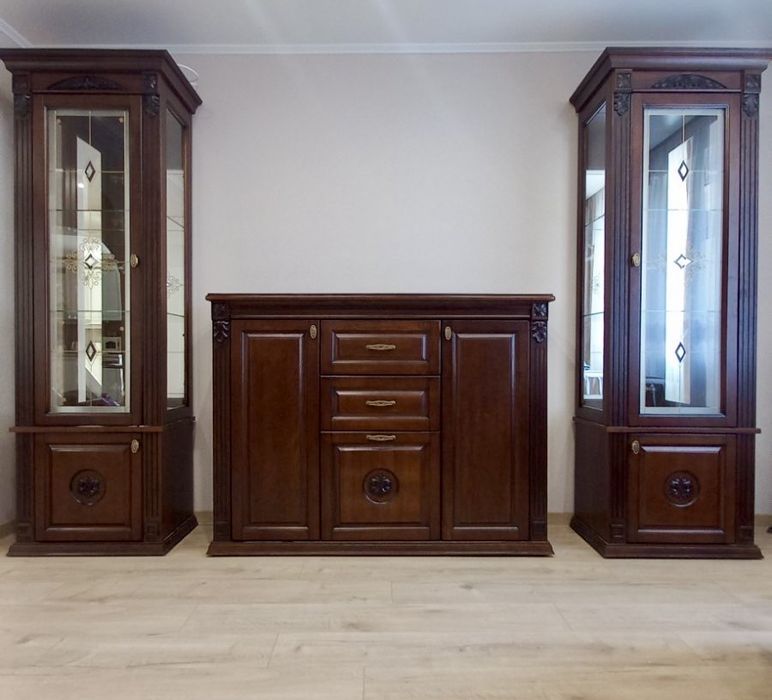 Вітальня з масиву ясена