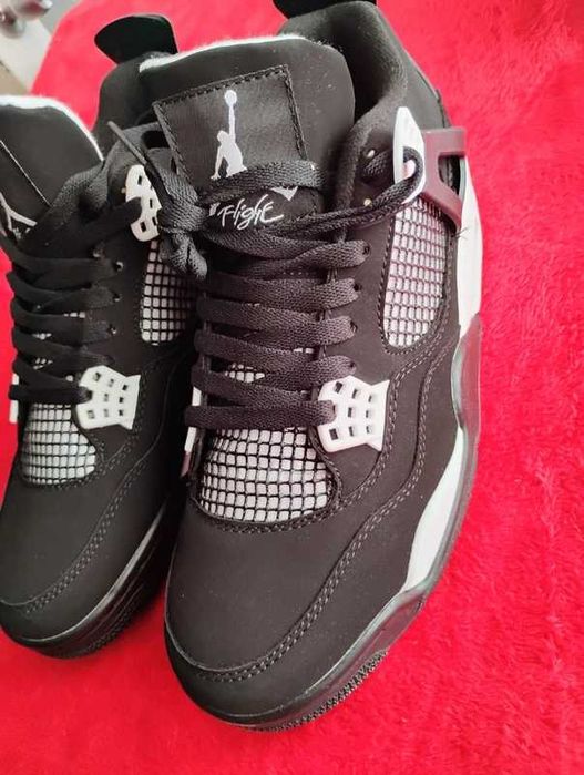 Buty damskie Trampk Jordan 4 Retro White Thunder R.39