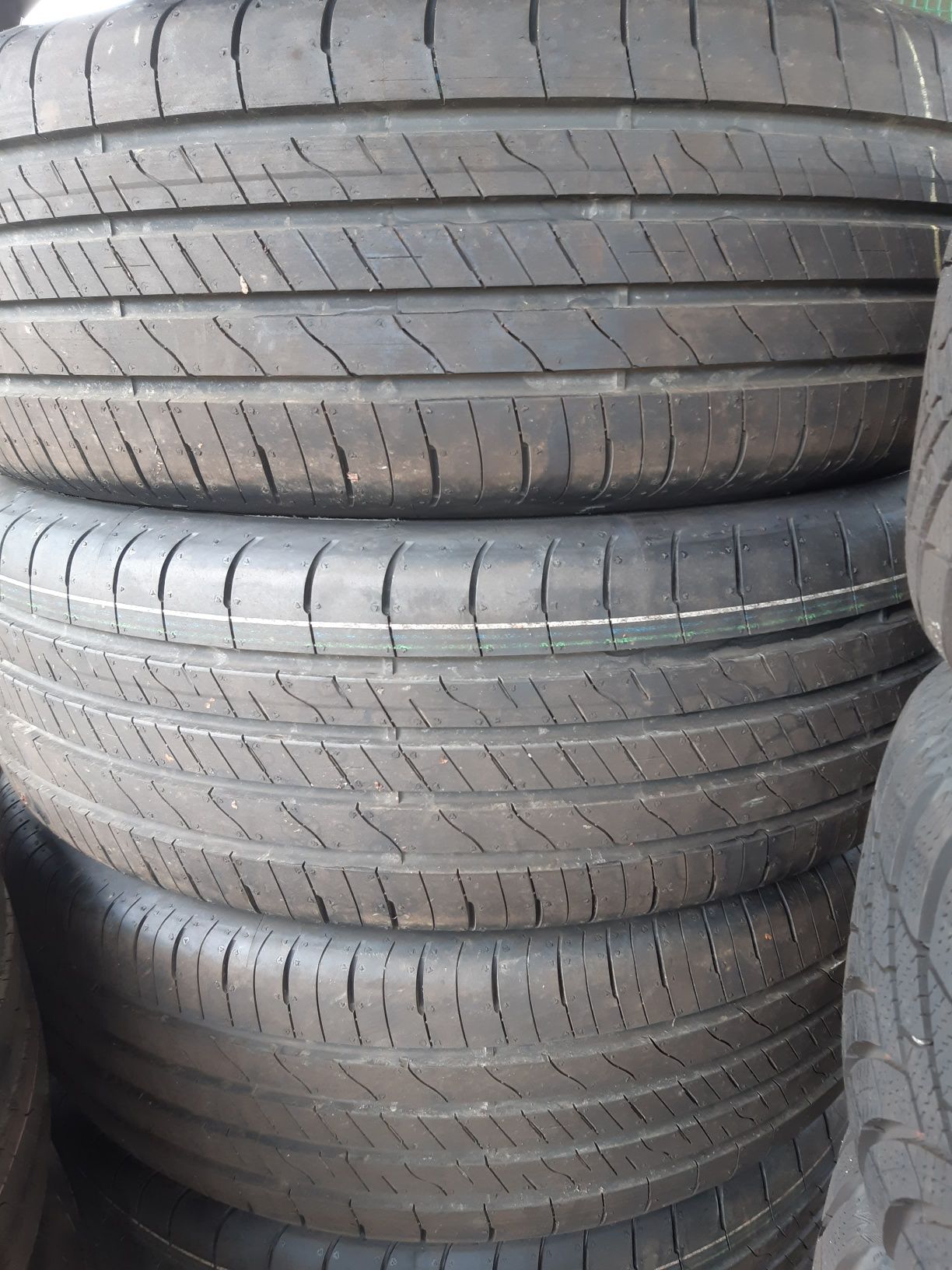 Opony 215/65 R16 Goodyear EfficientGr 2