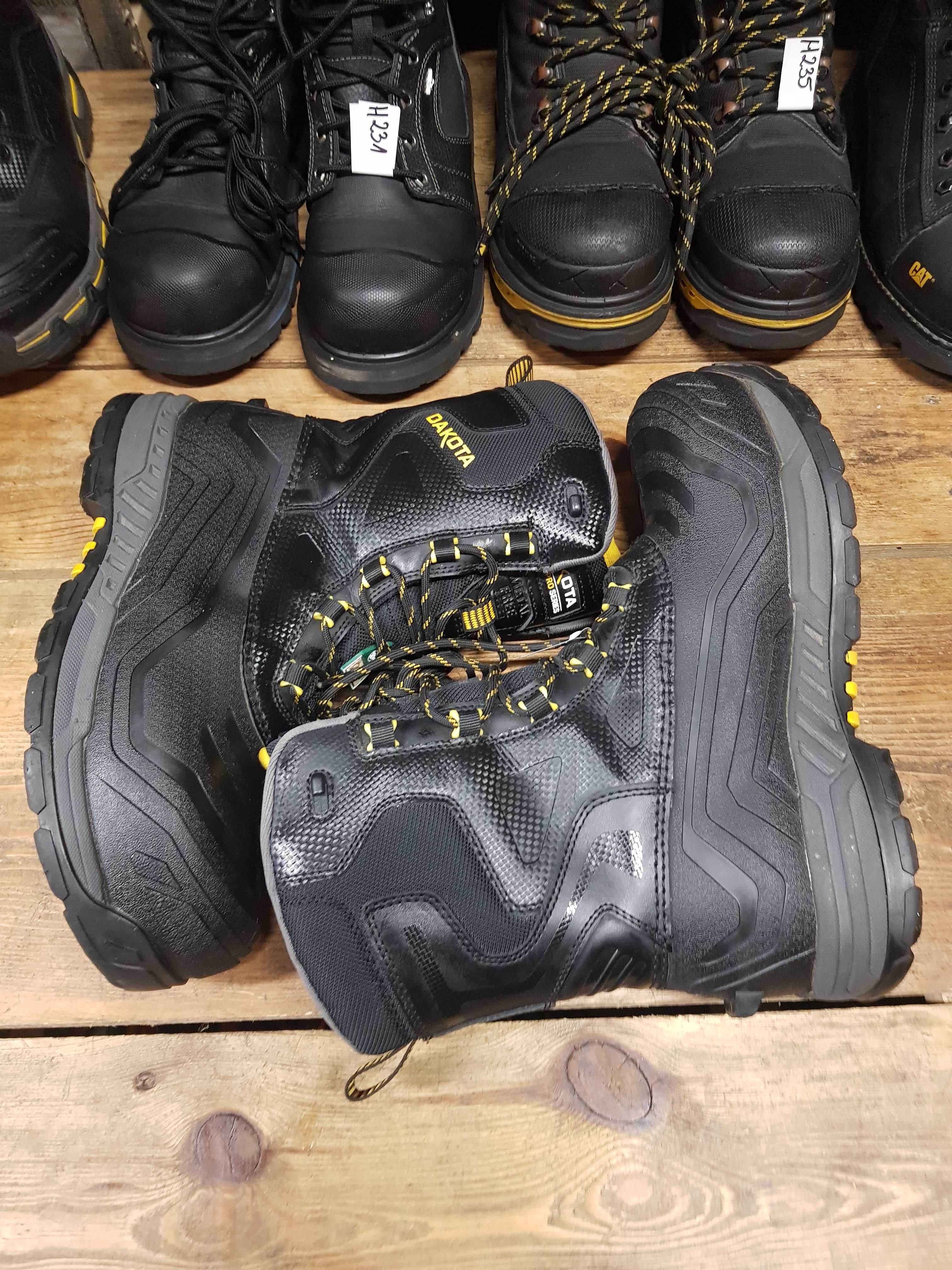 Buty robocze DAKOTA rozm 43 wkł 28 cm S3