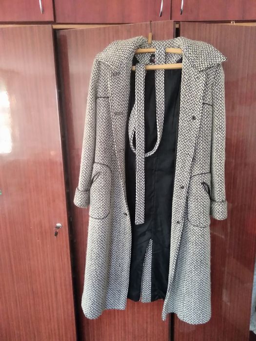 Пальто жіноче 50 розмір