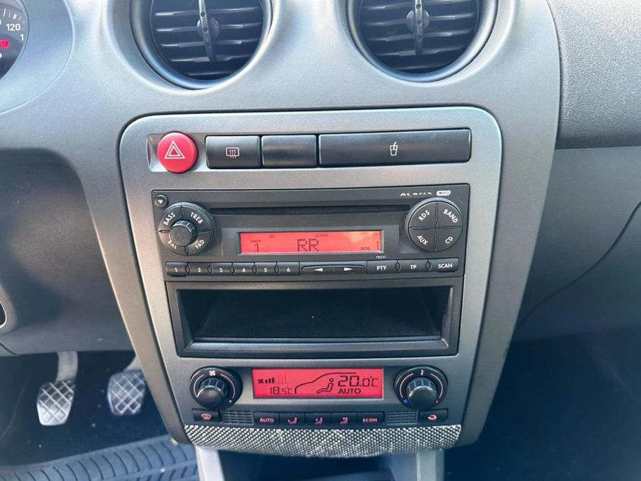 Seat Ibiza 6L 1.4 85CV 16V Stylance