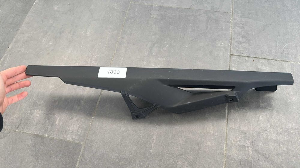 Osłona Łańcucha BMW F 800R 2009-12 [1833]