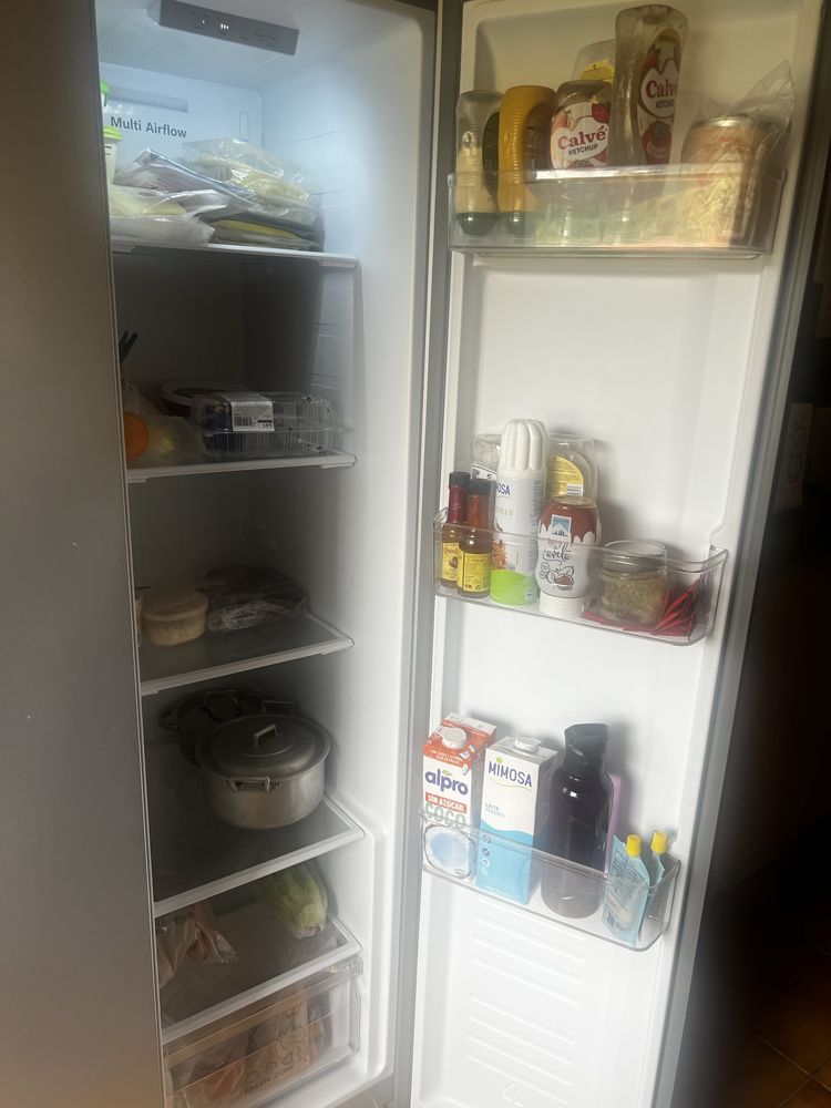 Frigorífico Hisense Side-by-Side Inox