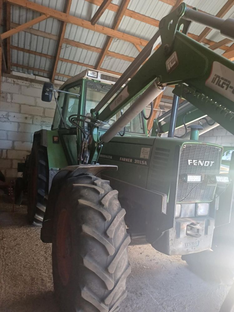 Sprzedam ciągnik marki Fendt Farmer 311LSA