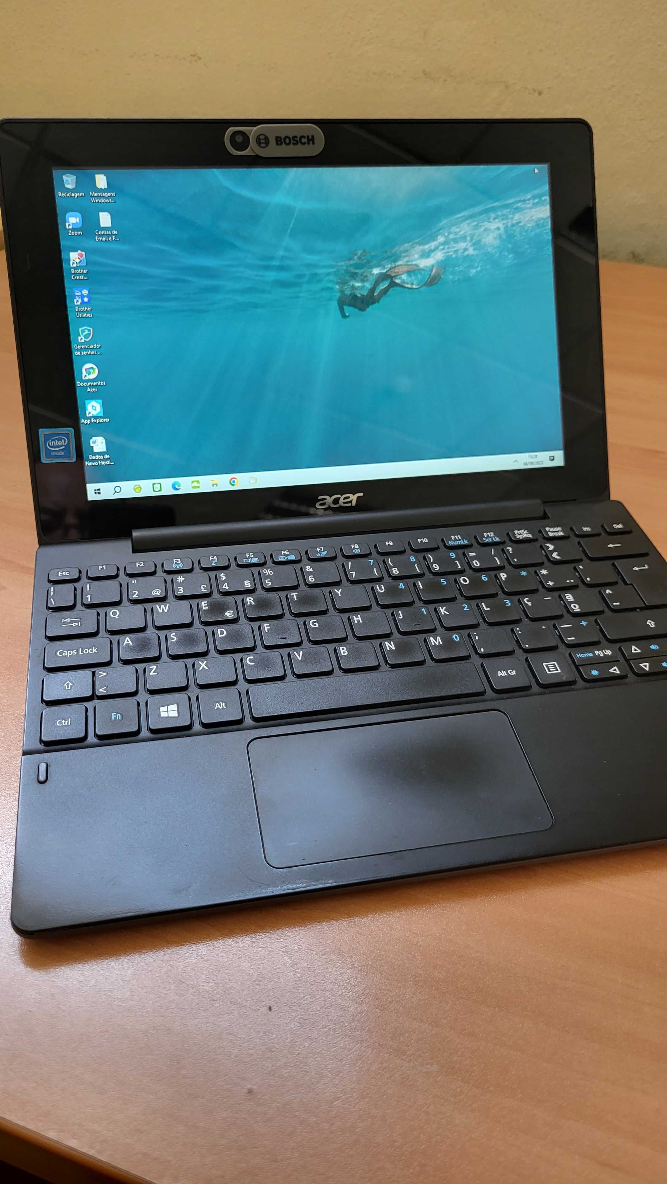 Netbook  Acer Aspire Switch 10 E (SW3-016)