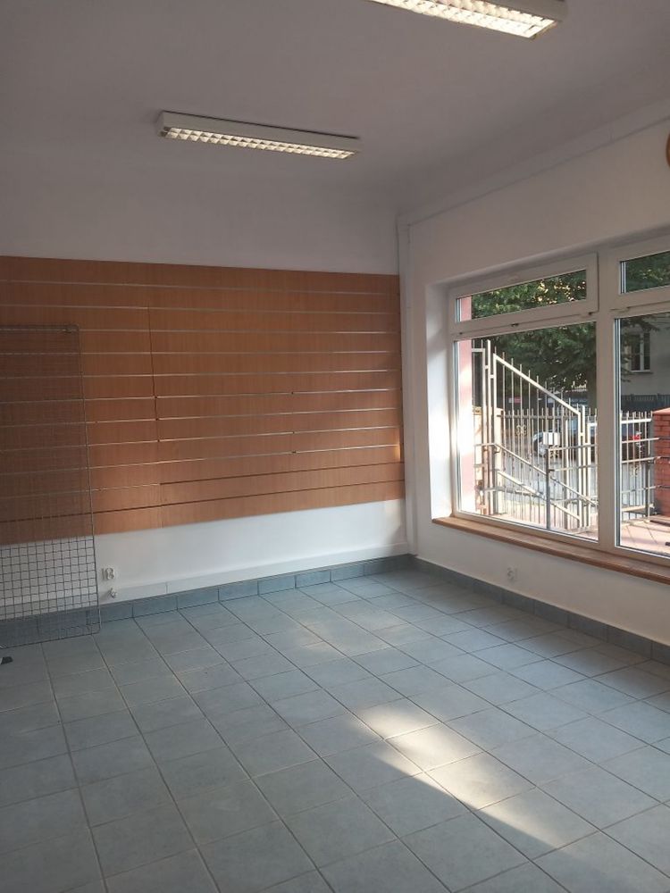 Sprzedam lokal 57 m okolice centrum Kielc