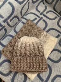 Комплект шапка- хомут, шарфы