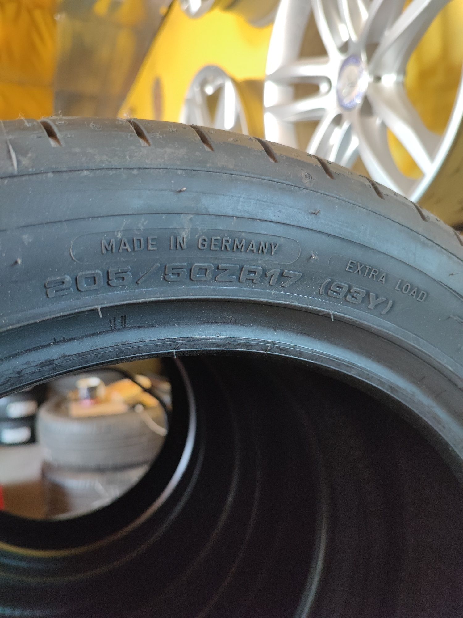 Opony letnie 205/50ZR17 93Y XL Dunlop Sport Maxx RT2 | 2024