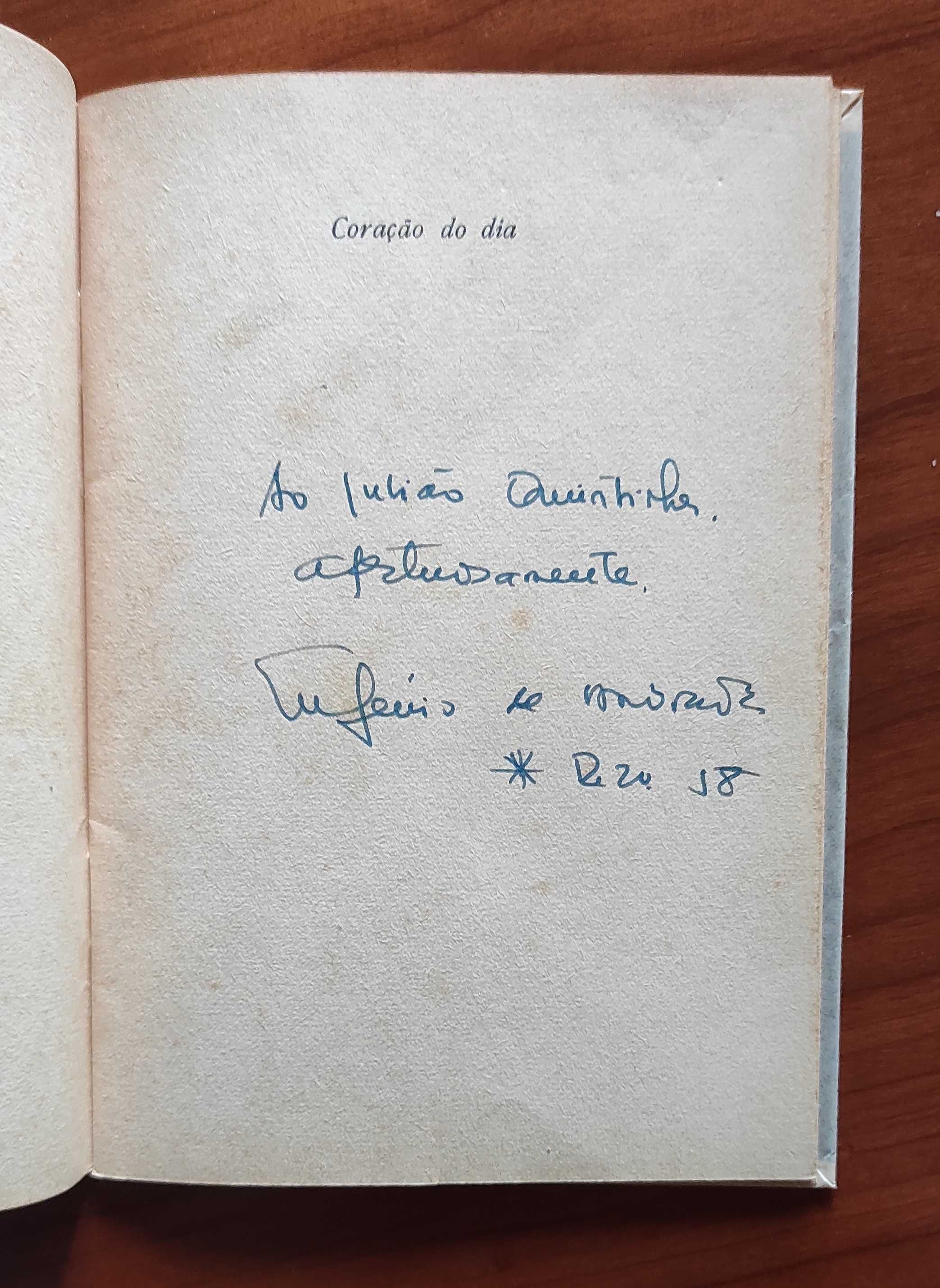 Iniciativas Editoriais
