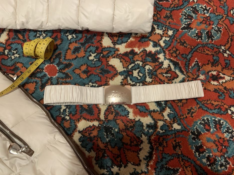 Куртка зимова пуховик молочний