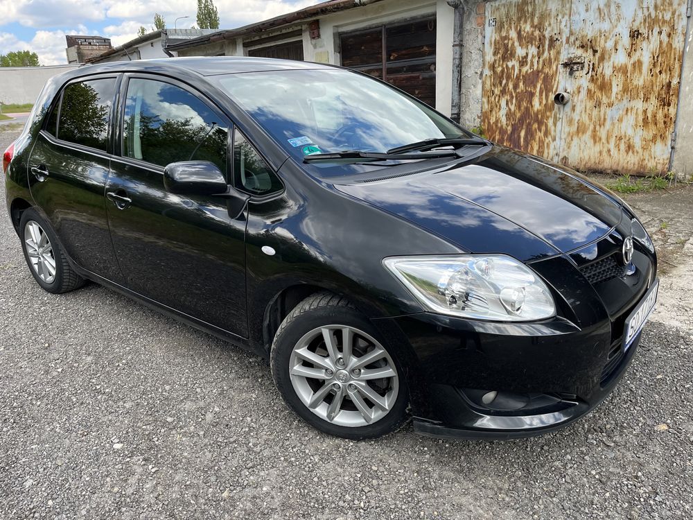 Toyota Auris 2.0 D 125 km