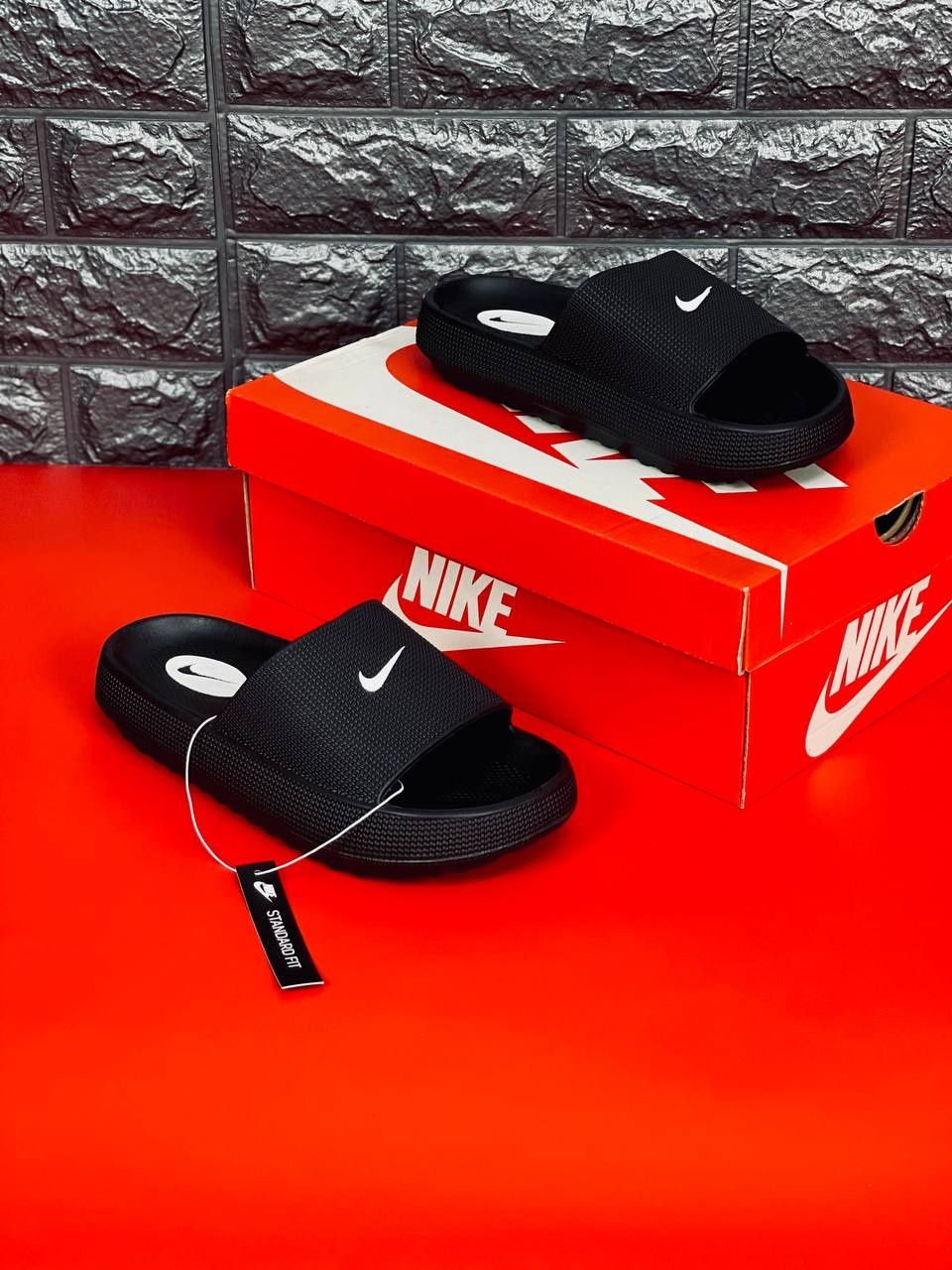 Женские шлепанцы Nike черные уличные тапочки Найк качество топ