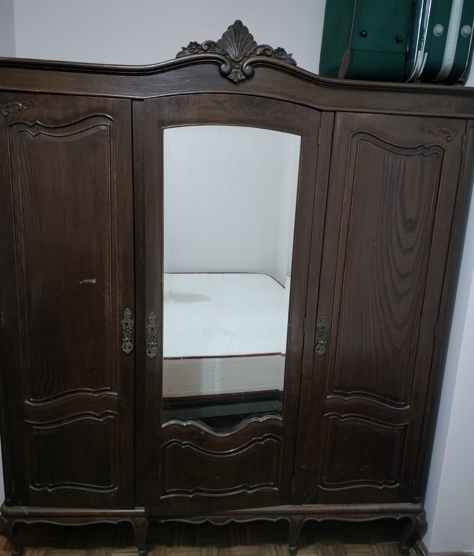 Mobília de quarto (madeira castanho)