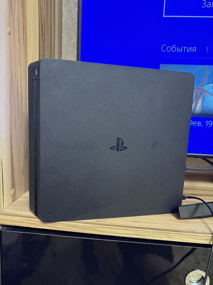 Sony PlayStation 4 Slim 1 ТБ с дисководом