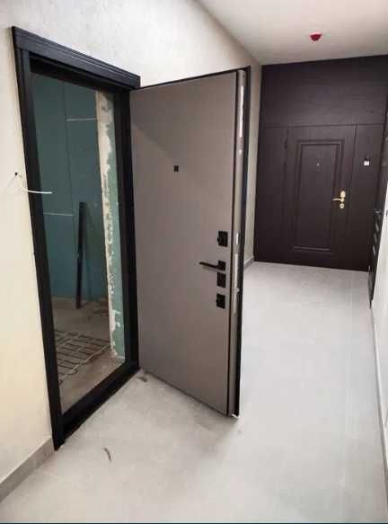 Установка монтаж и ремонт дверей. Ремонт замков, ручек петель уплотнит