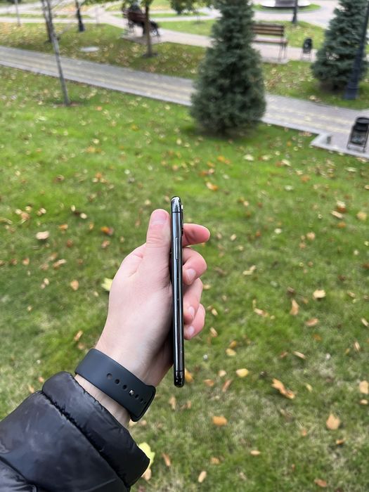 iphone XS 64GB Space Gray