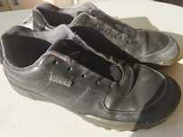 Шкіряні кросівки Ecco розмір 38 і кросівки Clarks розмір 38.