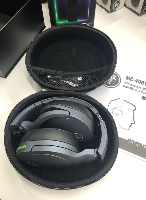 Продам Mackie MC-40BT