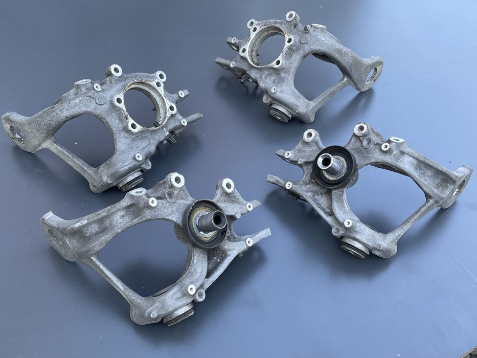 Задня Цапфа Audi A6 C7 Передній Повний Привід Ауді А6 С7 Кулак Розбор