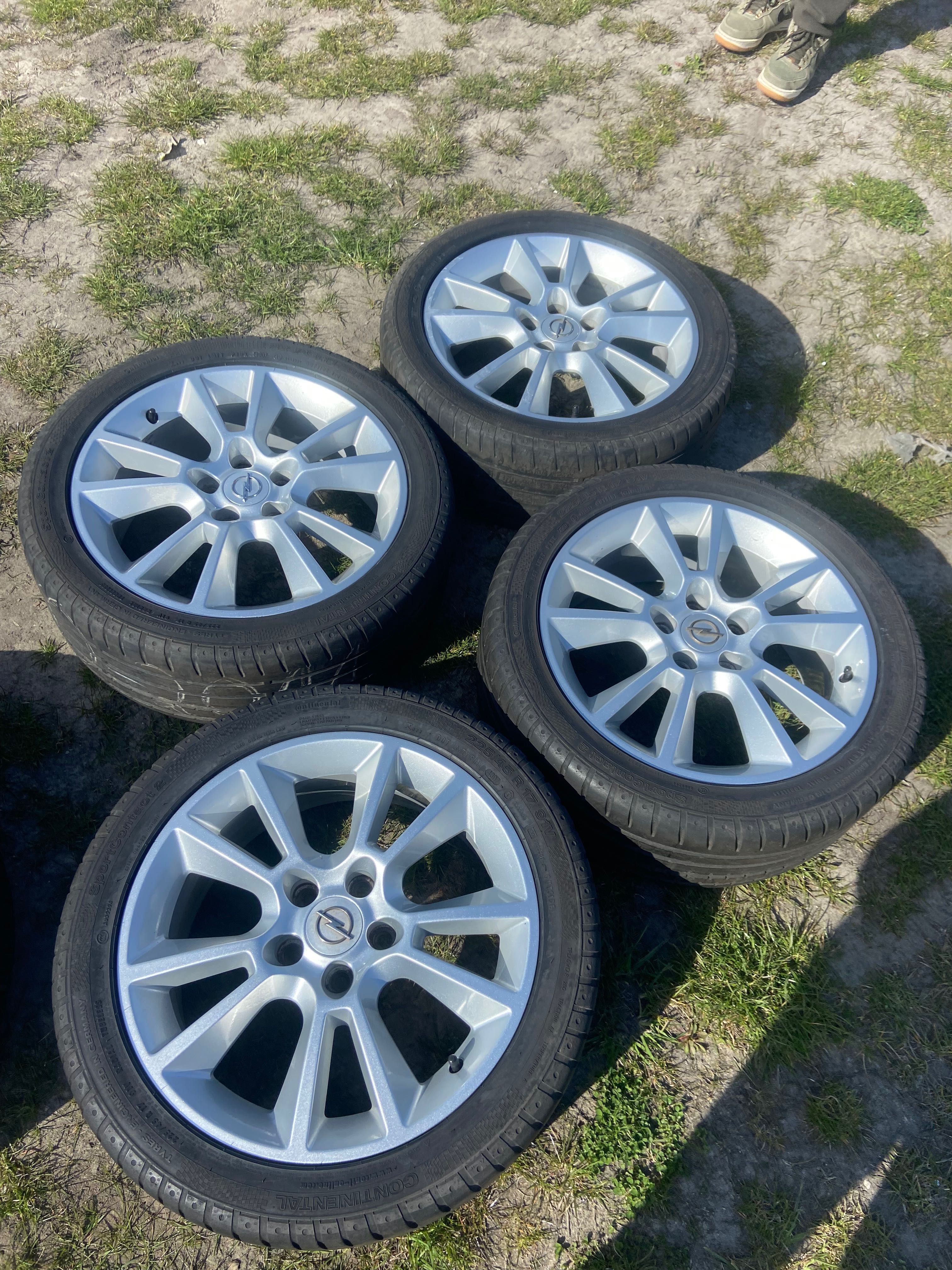 Диски легкосплавні Opel 5на110 R17