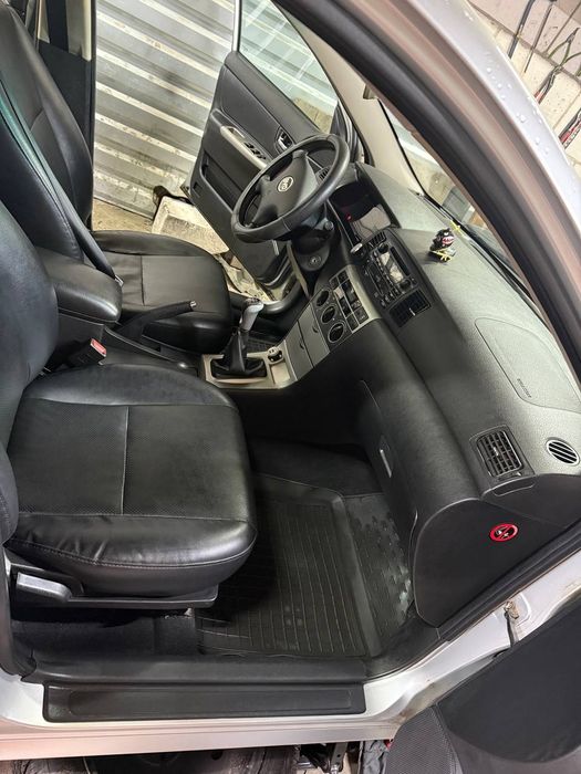 BYD f3. 1.5   2014