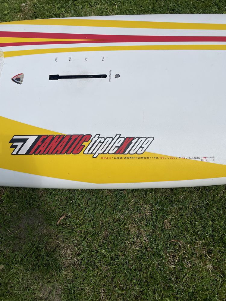 Deska windsurfingowa Fanatic Triple X 109L - carbon!!