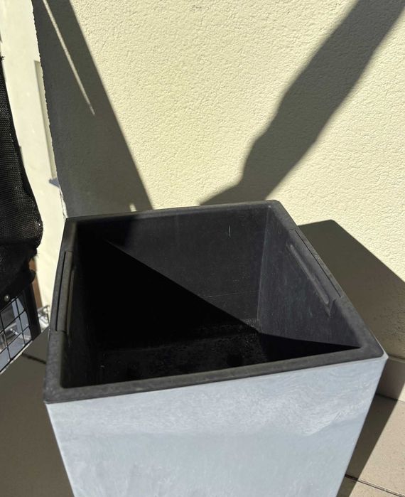 Piękne, duże doniczki na balkon (zestaw x2) - WARSZAWA