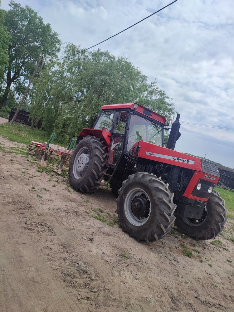 Ursus 1224 Turbo z ładowaczem po generalnym remoncie