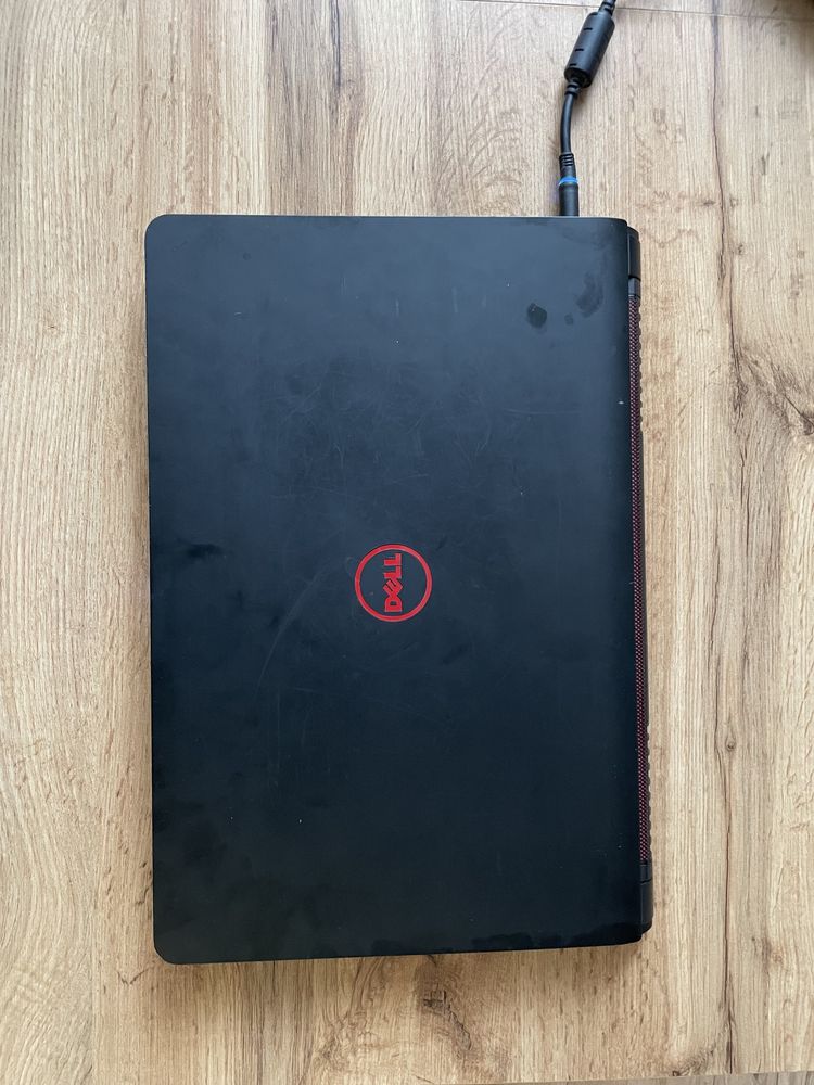 Laptop Dell 5577 Gtx 1050 i5-7300HQ IPS 16GB 512gb