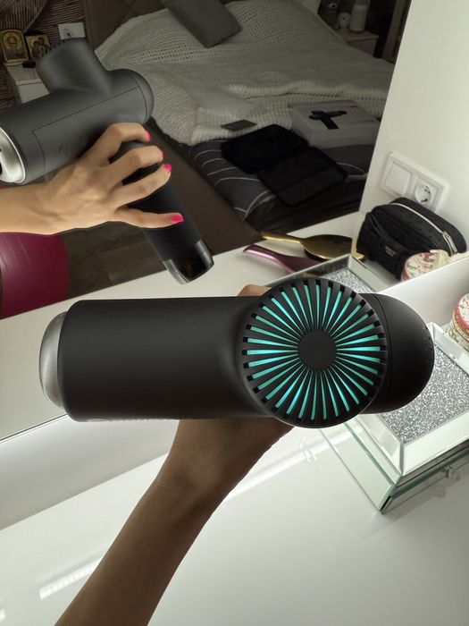 Новый массажный пистолет Booster