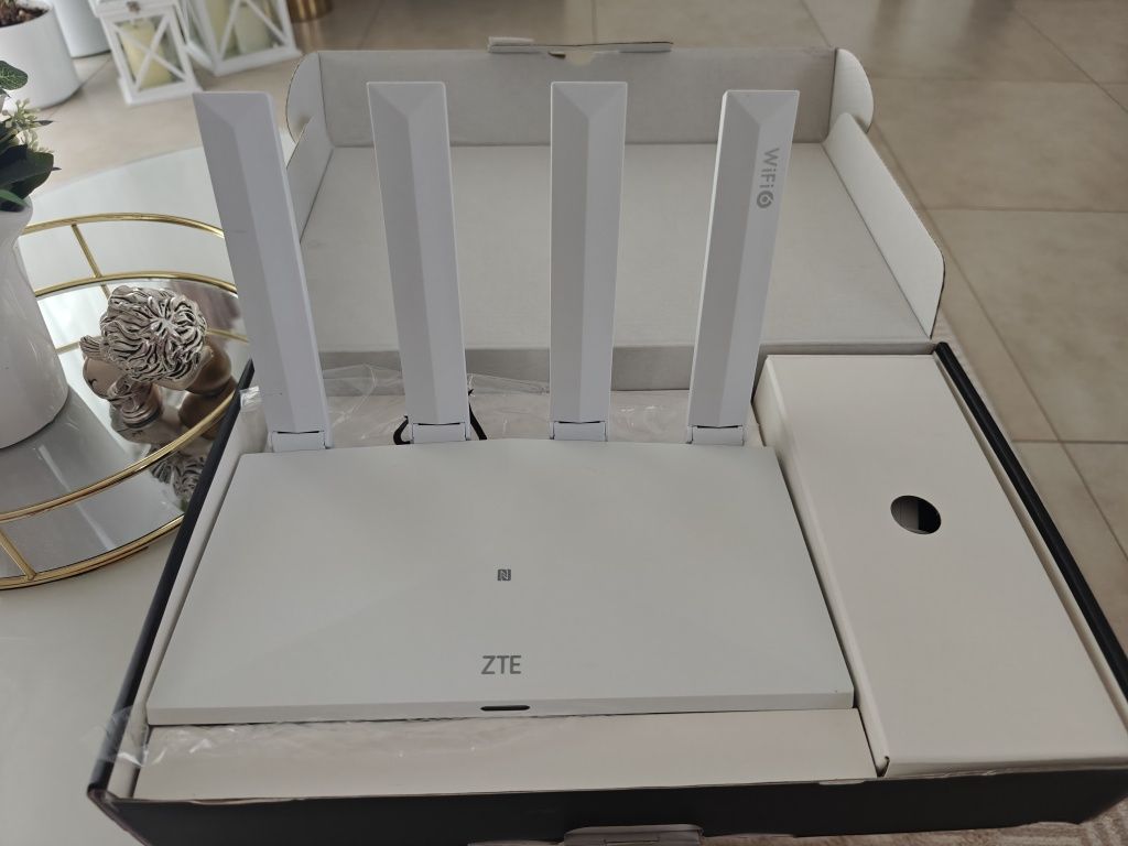 Router Wifi6 ZTE T3000