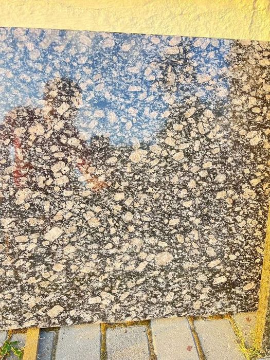 Ława 100/60 cm Granit Leopard kamień naturalny