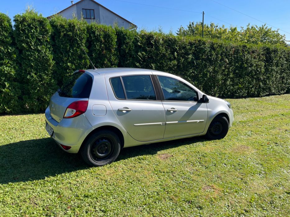 Renault Clio 2011, 1.5 diesel, klimatyzacja, wszystko sprawne stan bdb