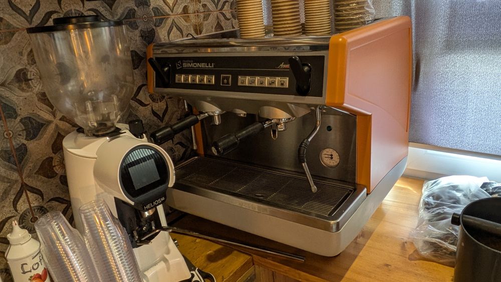 Кавова машина Simonelli Appia Compact II