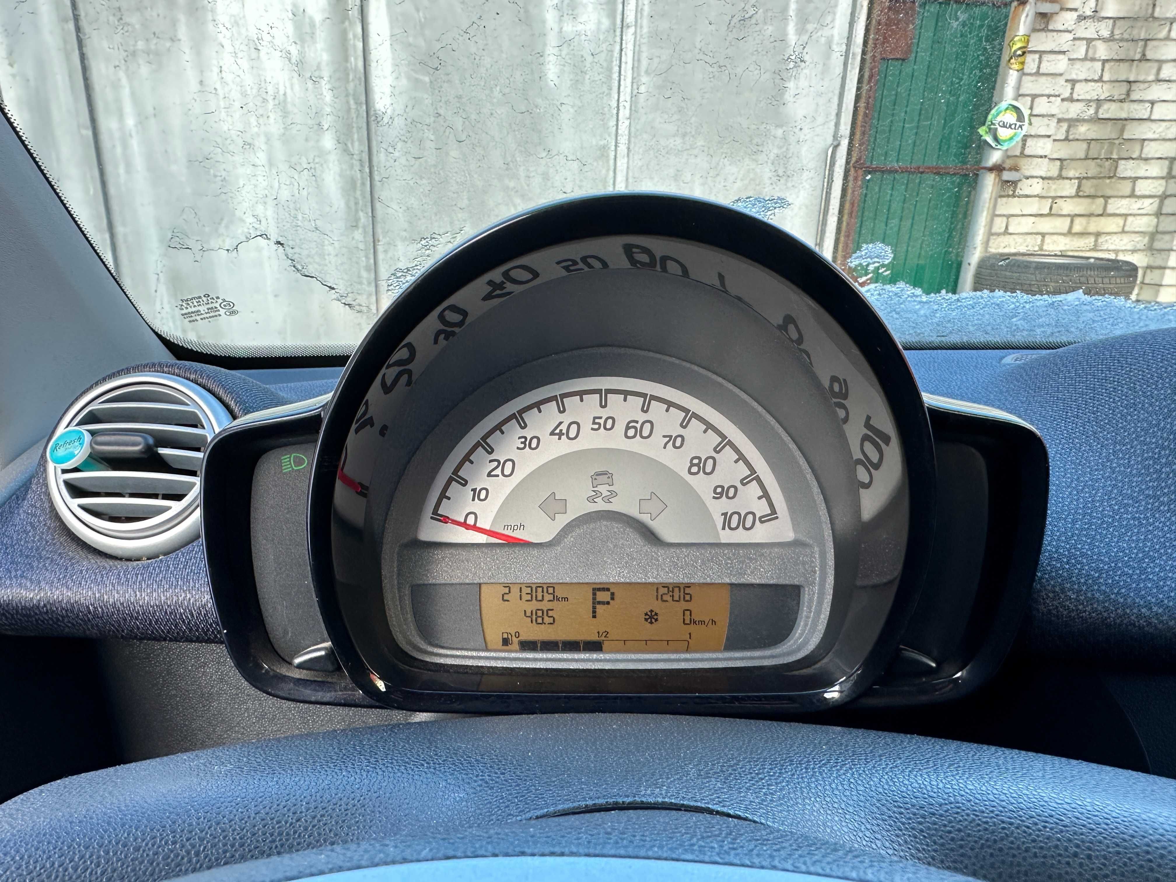 Smart Fortwo 451 1.0 бензин 06/2014