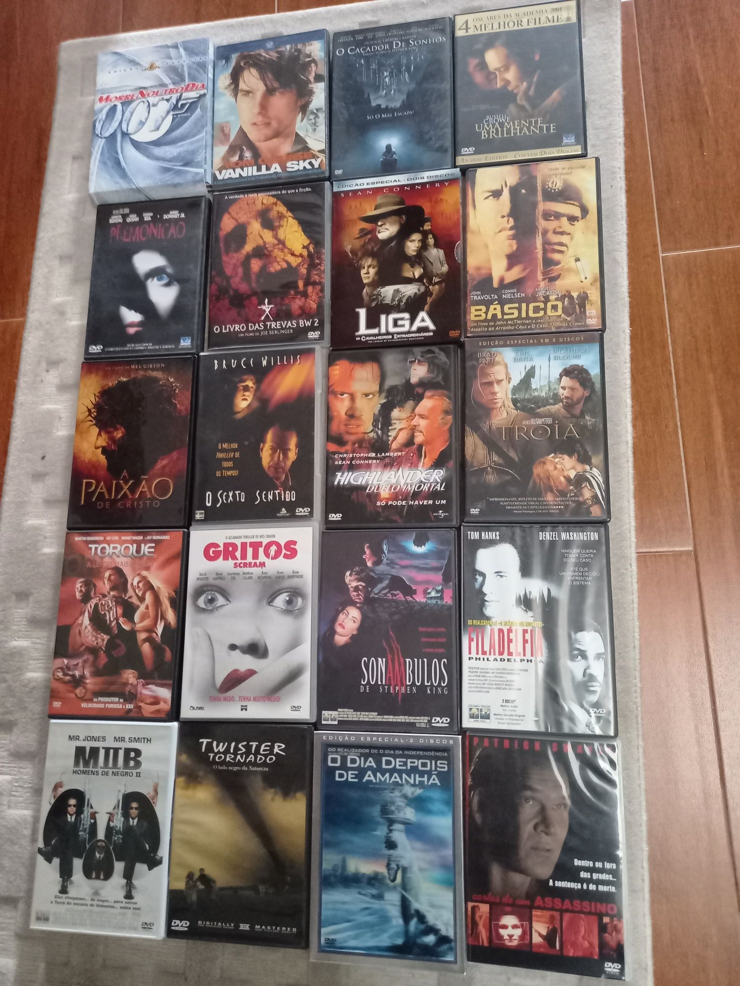 Filmes de video em DVD originais