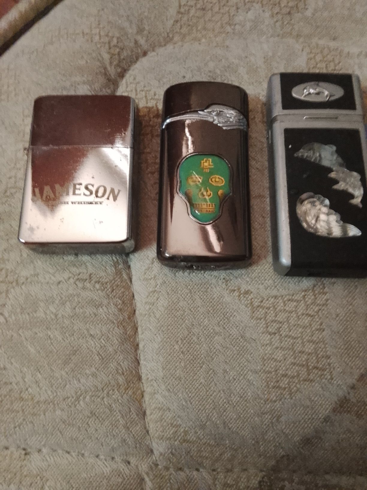 Isqueiros antigos para colecção