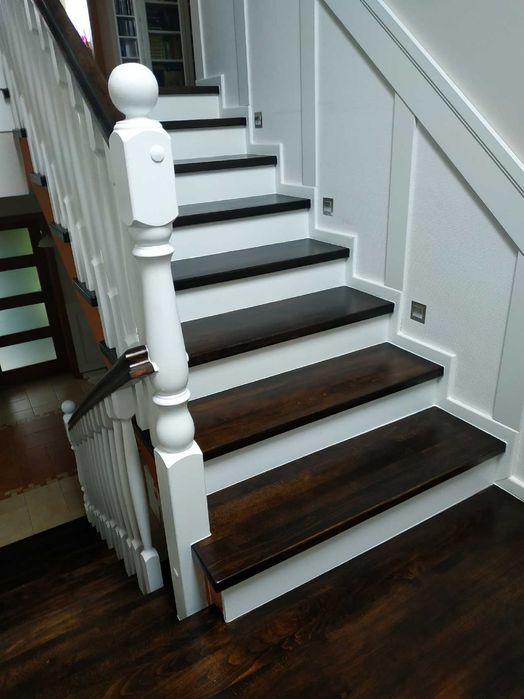 Cyklinowanie, renowacja schodów